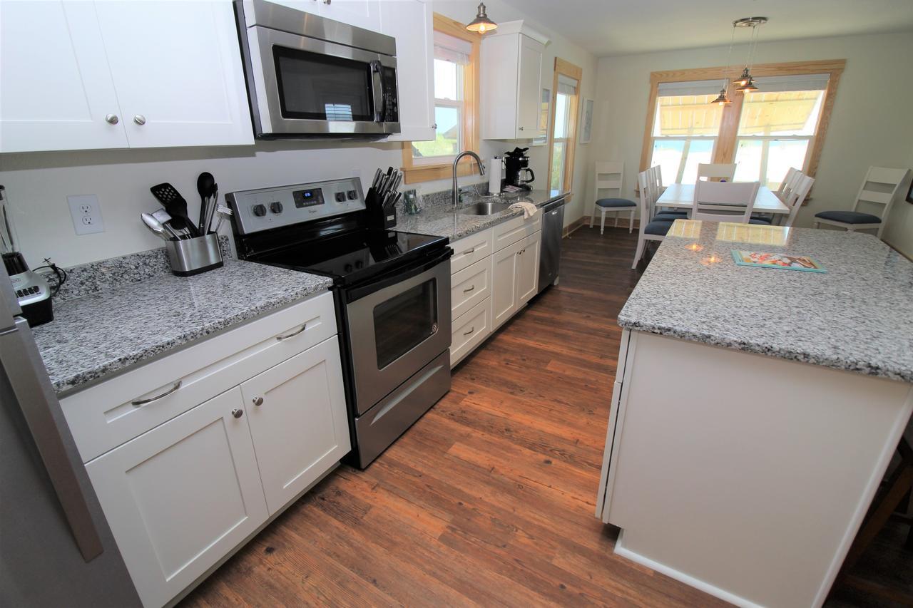 Whalebone Ocean Cottages By Kees Vacations Nags Head Bagian luar foto